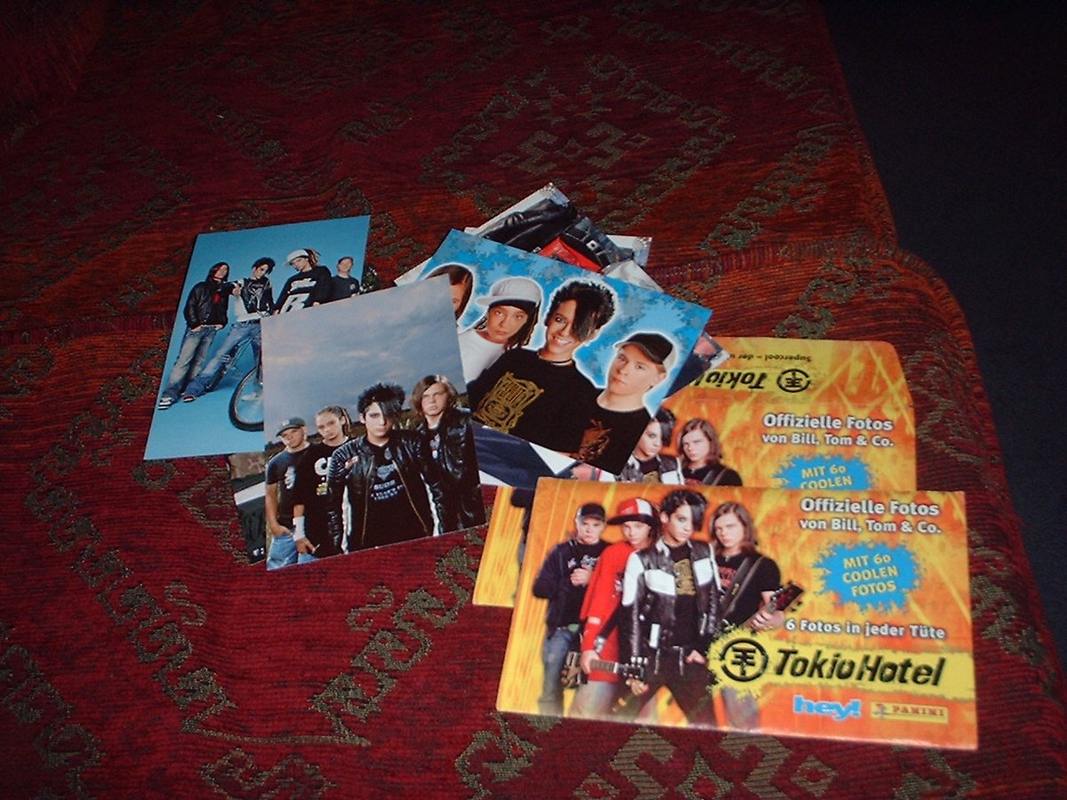 vintage image of tokio hotel collectable post cards i used to collect (2006)