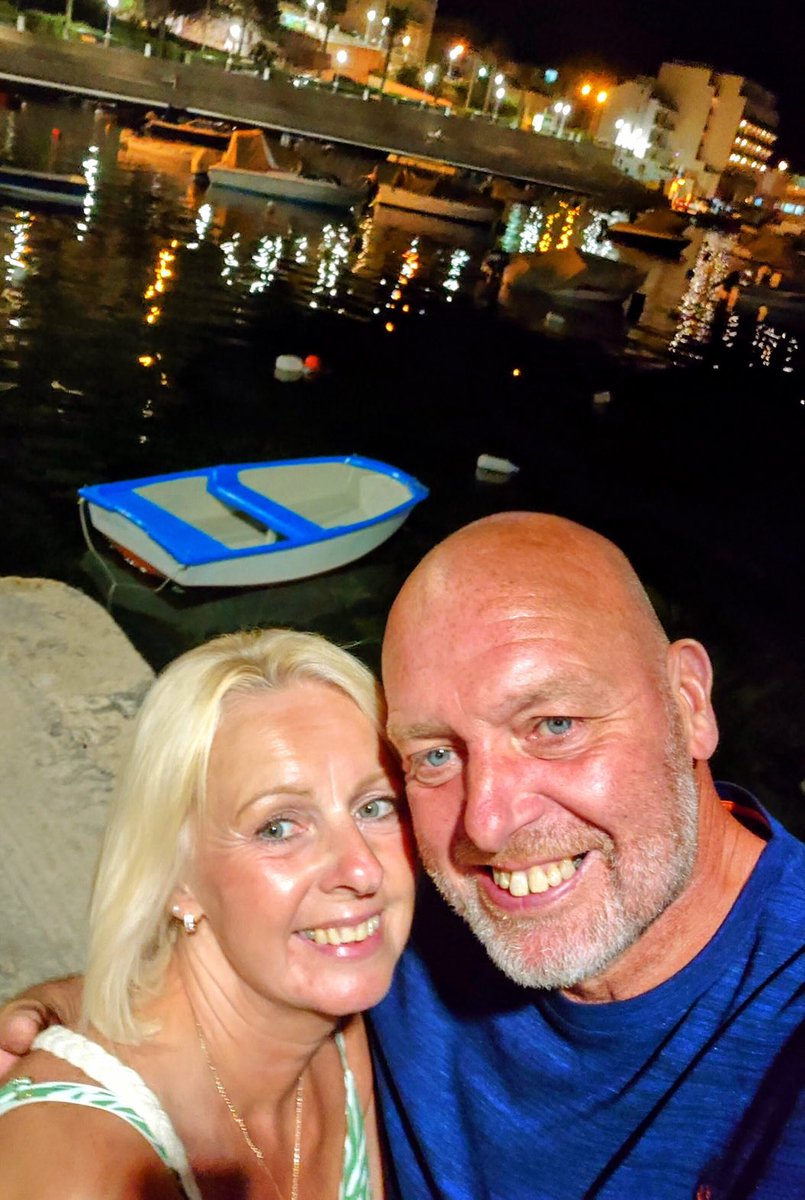Just walking back to the gaff…
We’ve had a phenomenal meal 🍱🍱👍👍👊👊👌👌
And it’s fair to say…
We’ve both had the odd glass of local vino on top of a few cold uns 🥂🥂🍷🍷😂😂
We’ve cut through the harbour, & it’s absolutely beautiful 🚤🚤⛵️⛵️💕💕 #livelife #Malta 🇲🇹