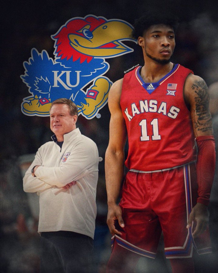 My worst jersey swap (2019) vs my personal favorite jersey swap (2022) as of right now #kubball