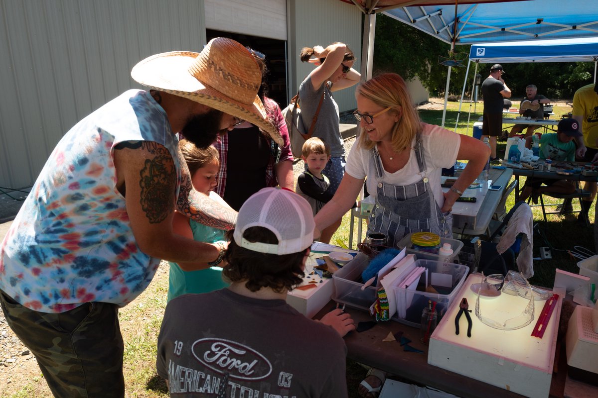 Menokin Makers Day is this Saturday, June 24 from 11am to 3pm. Free admission/parking, make cool stuff, learn from masters in glass blowing, woodwork, stained glass, and more. BBQ food truck in site! 

menokin.org/makers-day-2023