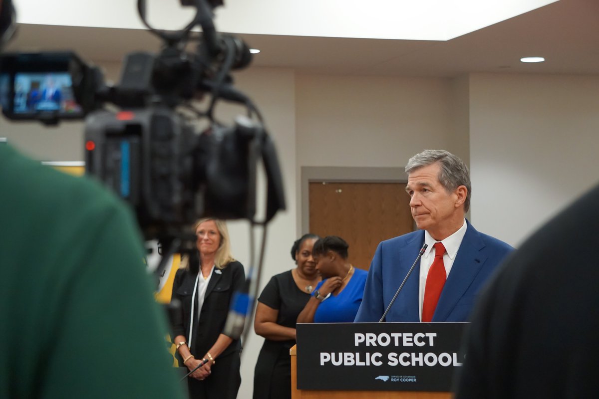 NC_Governor's tweet photo. These extreme bills would cause public schools to lose millions of dollars through the expansion of private school vouchers. Gov. Cooper held a roundtable discussion with education leaders in Guilford County today to discuss the need to protect public education. ๐ท: @GCSchoolsNC https://t.co/qvPdS6AcVx