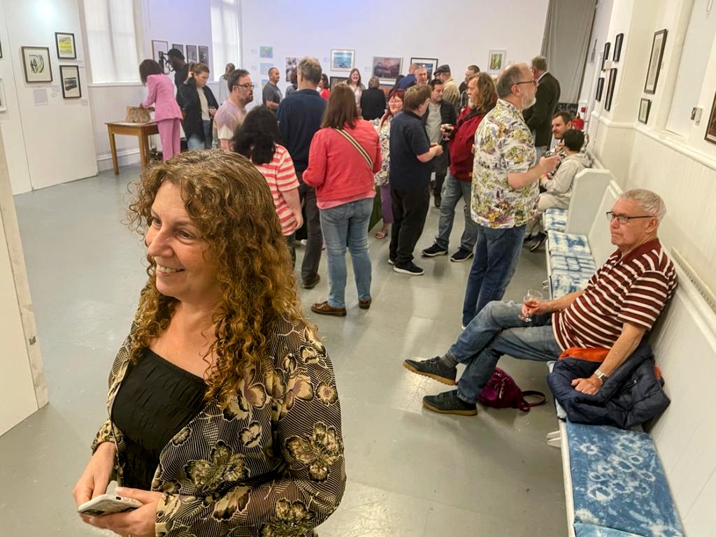 HeadwayArts's tweet photo. Fantastic evening at our Blyth Open Call Exhibition Preview &amp; Art Auction! Thank you
🤍 everyone who came along
🤍 local artists who donated work for our charity auction 
🤍 local companies who donated raffle prizes 

#Blythfest @blythfest @BlythCulture https://t.co/UTYx3U3Lu3 https://t.co/cipE3fMKgs