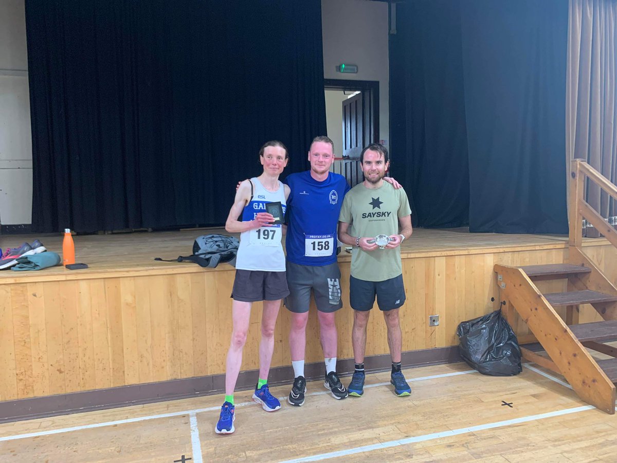 kirky olympians (@kirkyos) on Twitter photo Well done to our guys at the inaugural DAAA memorials Ken Stevenson 7 miler trail race tonight.
Well done to ko's Andrew Kirk who came First, superb ππππͺπͺπ₯π₯π₯
Thanks to <a href="/runmaryhill/">Maryhill Harriers</a> for organising and honouring Their very own Ken Stevenson in such a wonderful way β€οΈβ€οΈ Well done to our guys at the inaugural DAAA memorials Ken Stevenson 7 miler trail race tonight.
Well done to ko's Andrew Kirk who came First, superb ππππͺπͺπ₯π₯π₯
Thanks to <a href="/runmaryhill/">Maryhill Harriers</a> for organising and honouring Their very own Ken Stevenson in such a wonderful way β€οΈβ€οΈ
