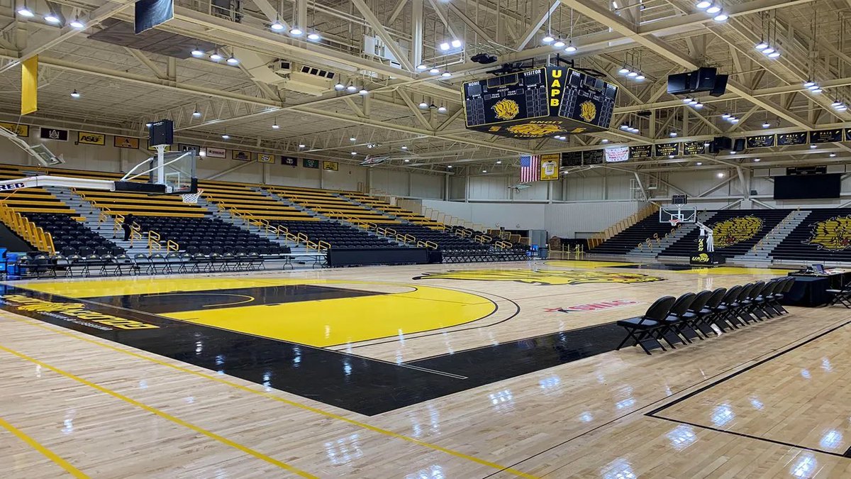 After a great conversation with Coach <a href="/Jboze22/">Jeremiah Bozeman</a> I am blessed to receive a Division 1 offer from <a href="/UAPBLionsMBB/">Golden Lion Basketball 🦁</a>. <a href="/TraiGivens/">Trai Givens</a> <a href="/CoachKConnor/">Keith Connor</a>