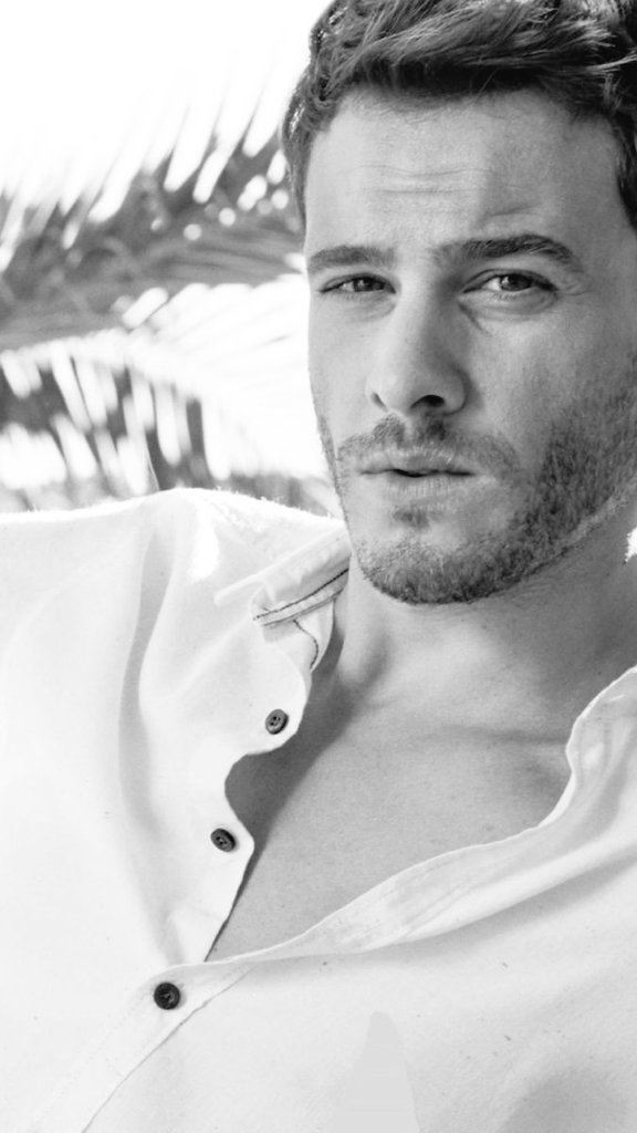 I vote #KeremBürsin #specialawards #bestworldwidehandsomebeautiful2023 #100thebestface