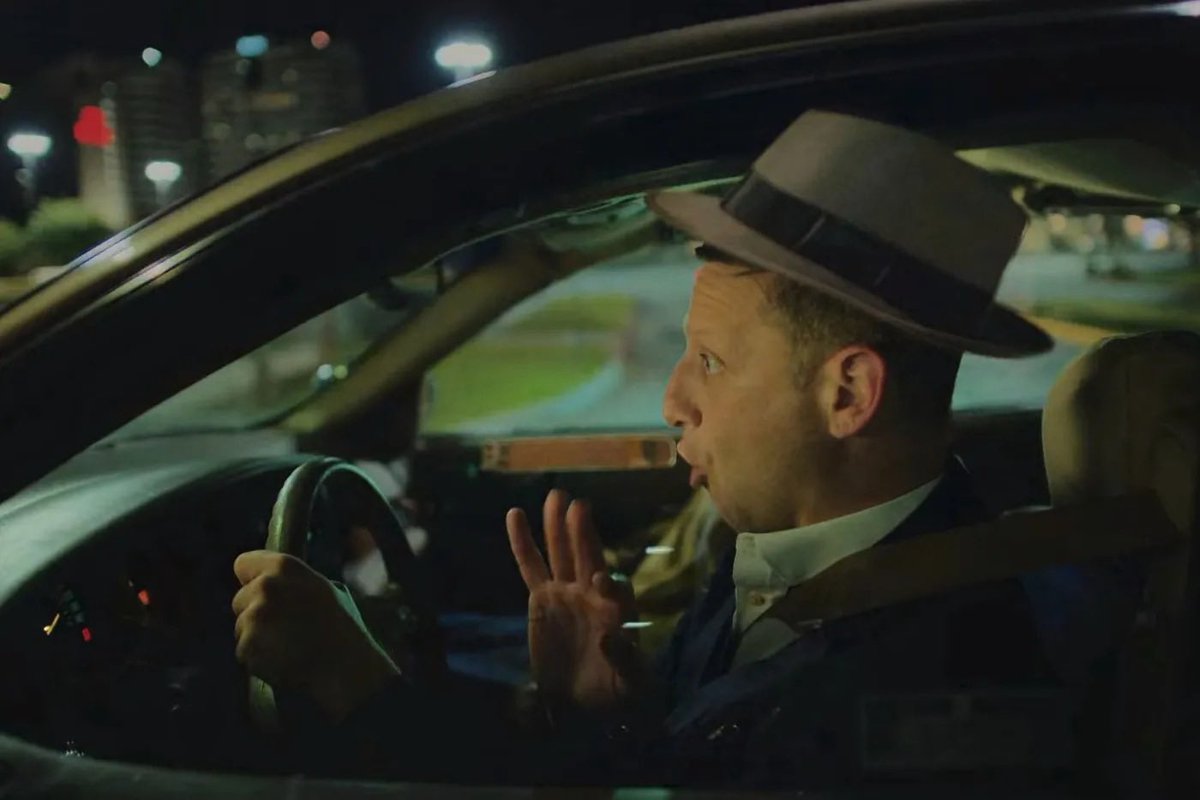 ITYSL_memes's tweet photo. decals of a fedora and a cigar stuck on my driver-side window so that when another car is RIGHT next to me, it looks real https://t.co/bBJ9r8EQCd
