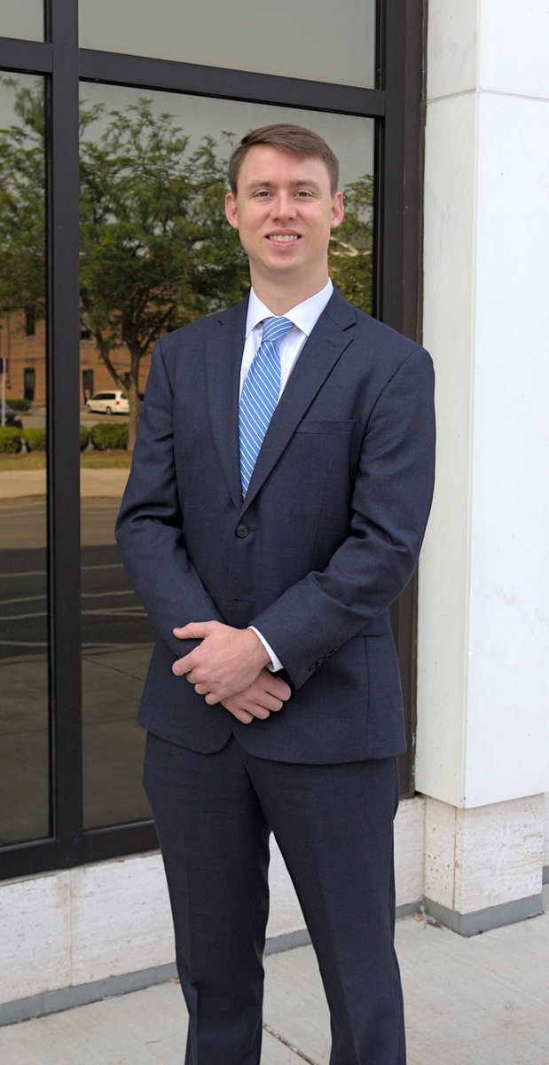 BOAMLaw's tweet image. BOAM would like to introduce our new associate, William  Kilgore. Will received his law degree from the University of Kentucky College of Law. Will focuses his practice on business and real estate matters.
Visit our website at boamlaw.com/william-b-kilg… to learn more about Will!