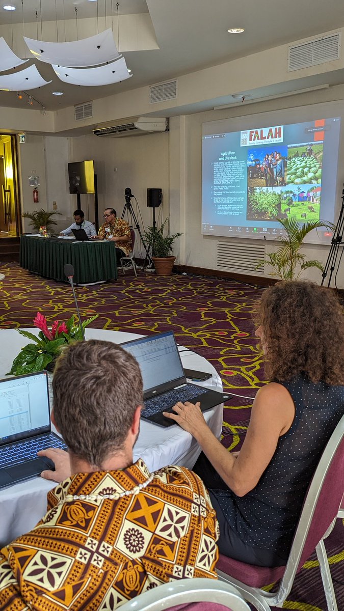 Day 2 ! Yesterday afternoon we started to talk about axis 2 and today we keep on with a presentation about lifestyle migration and health in Tonga.