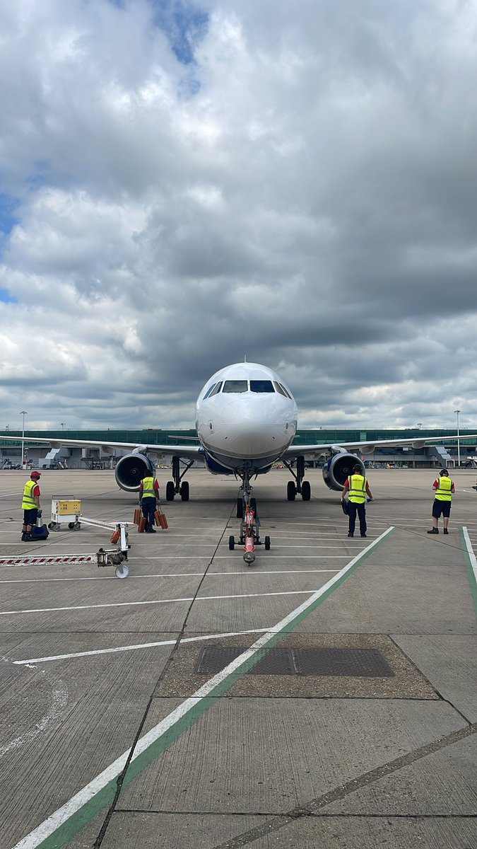 Great day down @STN_Airport 

#aviation #Airport #airline #avion #AvGeek #planespotting