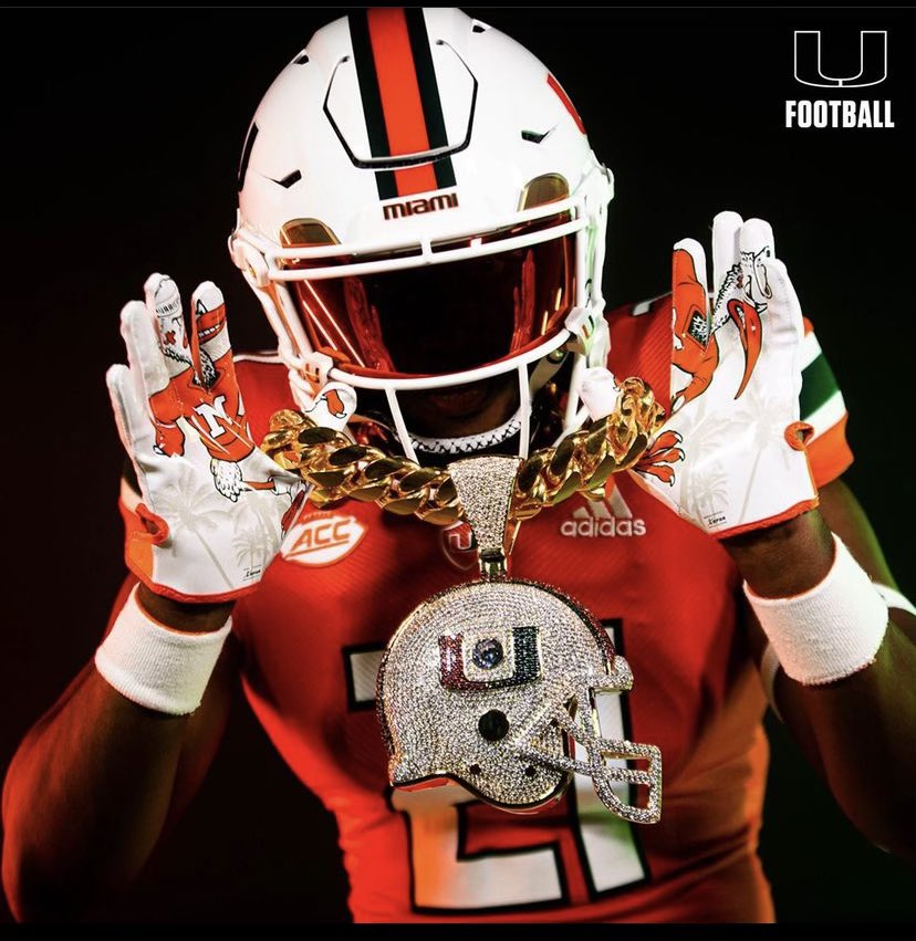 #AGTG I am EXTREMELY BLESSED to receive an offer from The University Miami!! @CanesFootball @CaneSport @CanesPR @CoachBeck56 @SwickONE8 @CollinsHillFB @JasonTaylor @CoachJsalavea @Coach_Baez @Mhoward38 @TheUCReport @FBUcamp @ErikRichardsUSA