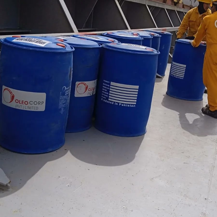 abbas_ship's tweet photo. Allhamduillah supplied Hold cleaning material at Port Qasim.
✅Sodium hypochlorite 
✅Sprayer gun 
✅Hose pipe 
✅Bambo pole
✅Nylon brush 
#shipping #sealogistics #ship #holdcleaning #ShipAgency #shipsupplier #Shipchandler #shipsandshipping #shiplife #shippingcontainer #Marines https://t.co/76RVfhpevl