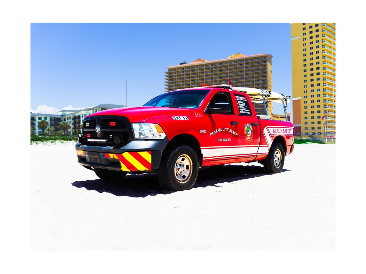 Beach Safety 
Camera: Hasselblad Medium Format Digital Camera
Lens: 45mm f/3.5
Exposure: 1/2000 second
Aperture: f/4.5
ISO: 100
File Format: RAW

#Beach #Lifeguard #Truck #DoubleRedFlags #FirstResponder #FireDeparment #Photography #Hasselblad #MediumFormat #PanamaCityBeach