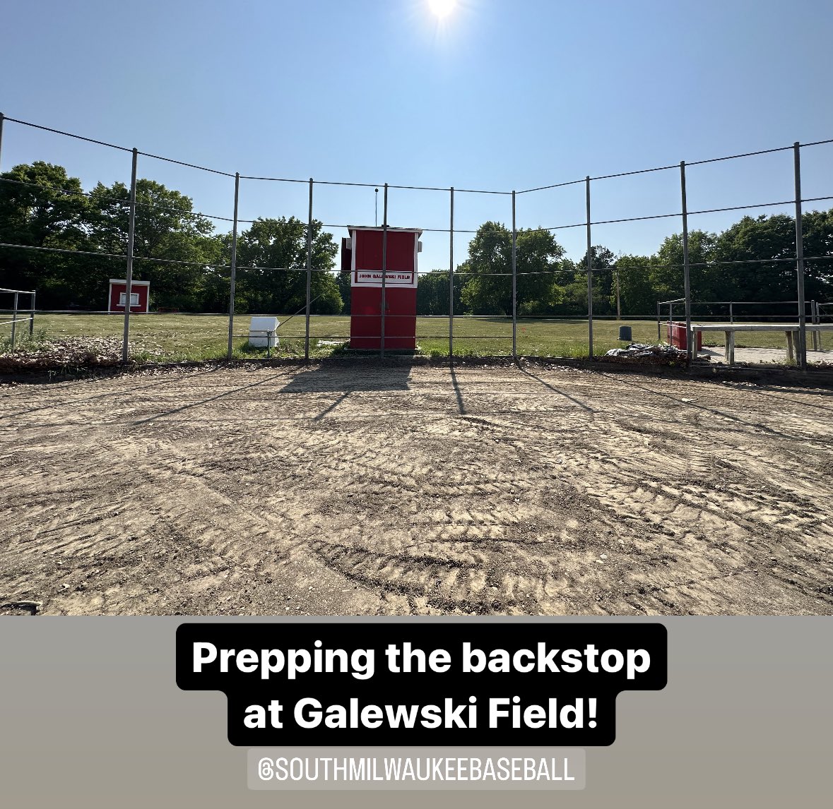 Work at Spaltholz Field has been really amazing, but the guys from H & H Construction are knocking it out of the park with their hard work at Galewski Field as well! 🚀⚾️🚜

#GoRockets #SMWay #LaunchingALegacy @SMRocketBasebal