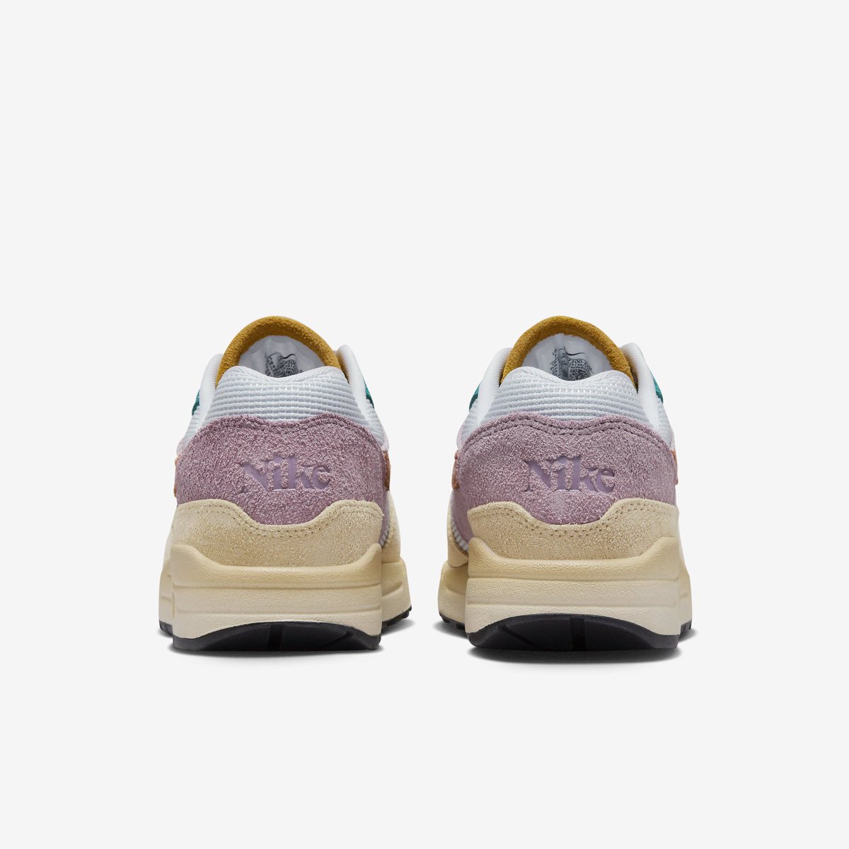 FitThemAll's tweet photo. Un coloris bien doux en approche sur la Nike Air Max 1 🎨 https://t.co/yCqZ7SIydb