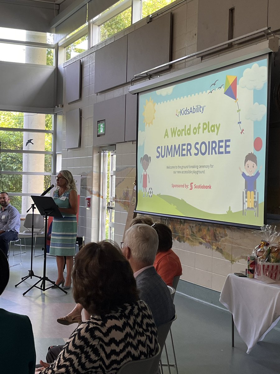 Juanita 🐝 🐝 tweet media