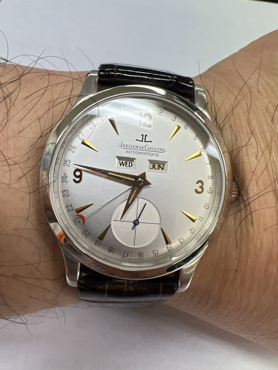 mania_rolex's tweet photo. おはようございます。
JLC140.6.87(プラチナ) https://t.co/eQ5Awy4IfA