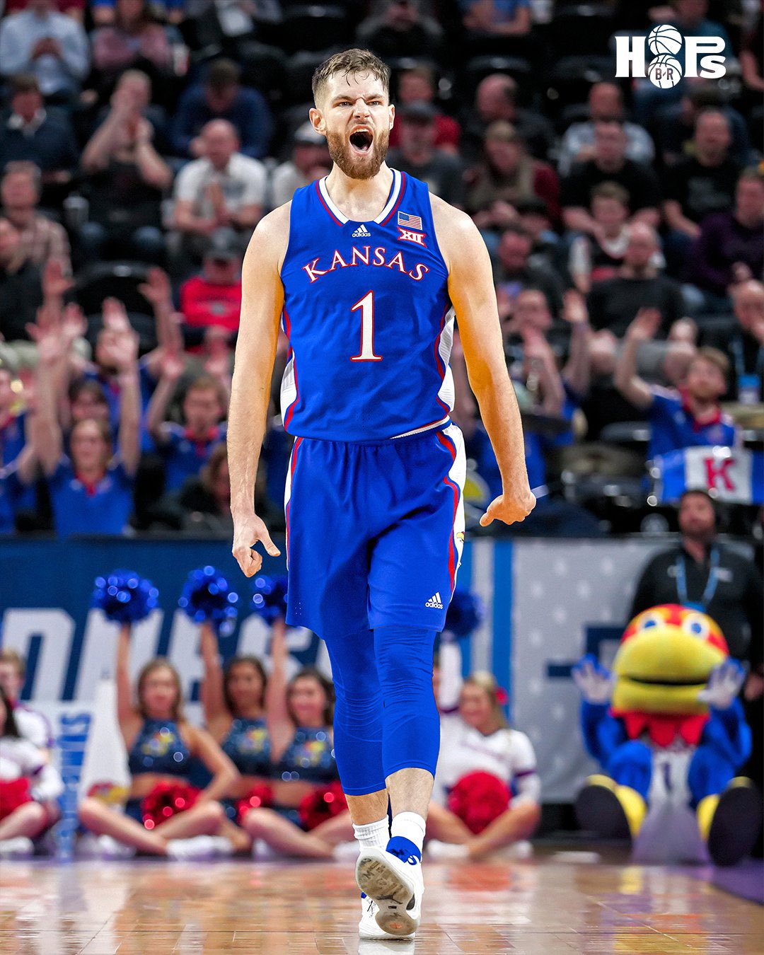 delux on Twitter: "@OKSTProbs That’s how tall he’ll be when I tell my