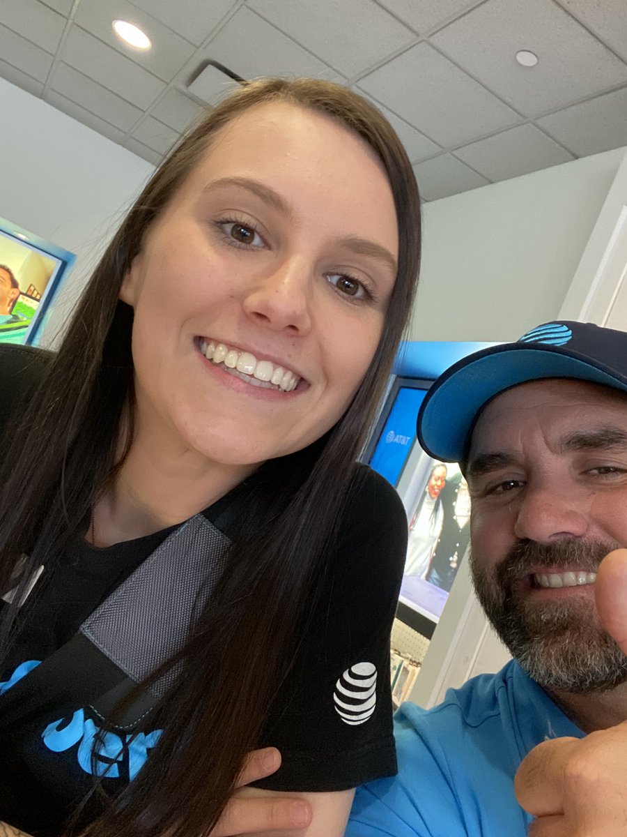 Skyler coming out of training HOT with her first Fiber/DTV sale!! 💥💥 #TeamWeatherford #NTX