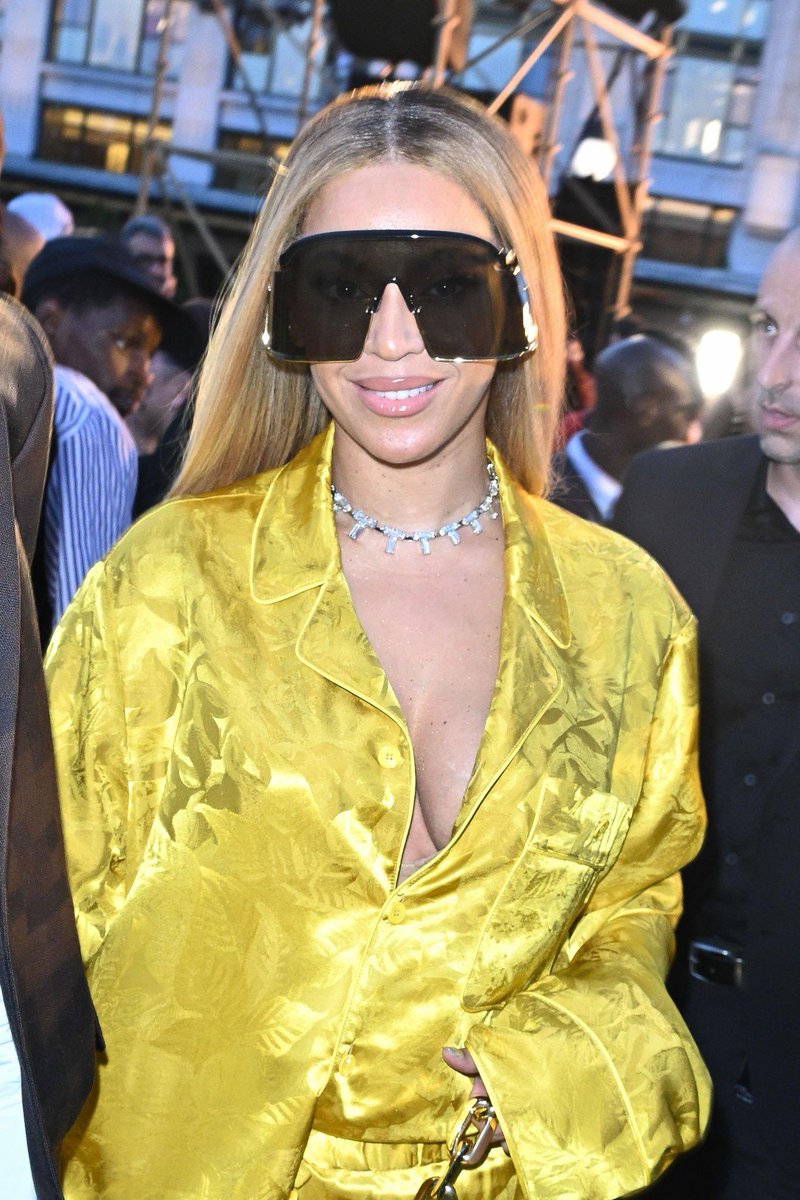 Beyoncé at the Louis Vuitton Menswear Spring/Summer 2024 show.