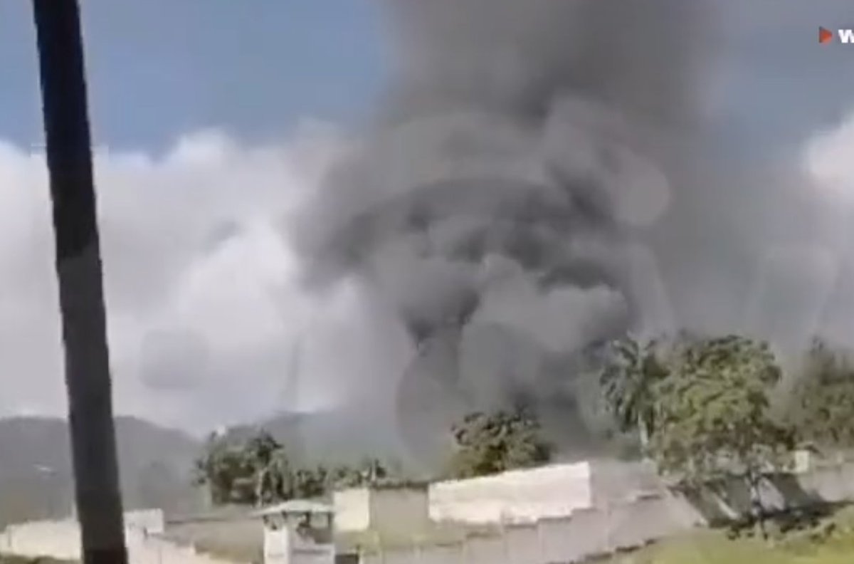 TracTerrorism's tweet image. Riots Erutp at #Women's #Penitentiary Between Mara Salvatrucha (#MS13) and #Mara18, Resulting in the Death of Over 40 Women, Támara, Francisco Morazán, #Honduras #GenderTerrorism  #Cartel

trackingterrorism.org/chatter/riots-…