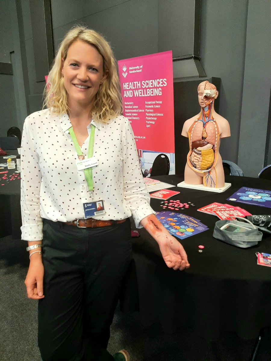 RCarfoot's tweet photo. Fantastic to meet so many aspiring future health care professionals today at NHS careers event. Don't forget to visit us at our next university open day August 19th 2023 @CDDFTNHS @sunderlanduni https://t.co/7pbo33XZcW