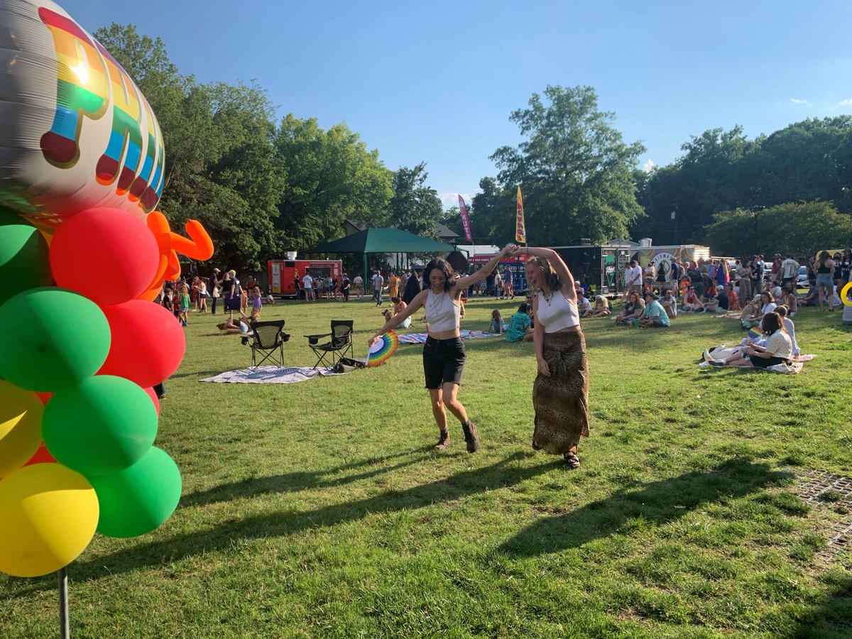 Carrboro, NC tweet media