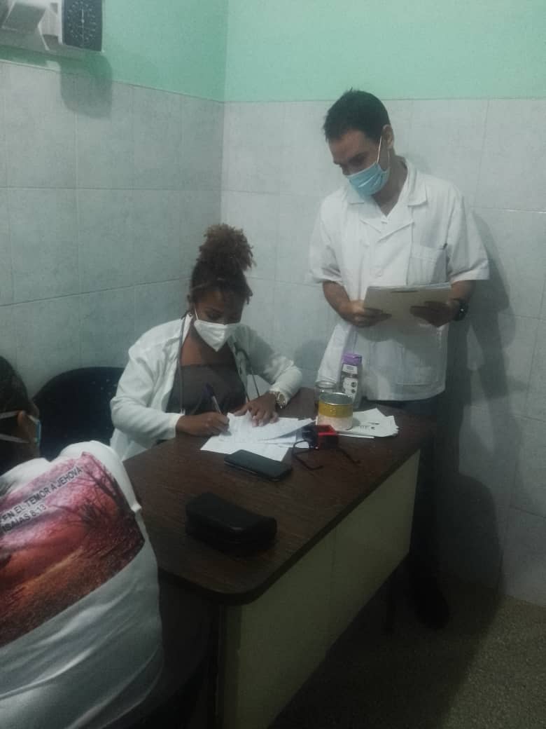 El desarrollo del internacionalismo, principio que caracteriza a la salud pública de #Cuba es un paradigma en la actuación frente a las desigualdades. #CubaPorLaVida #CubaCoopera #60AñosSalvandoVidas <a href="/cubacooperaven/">Brigada Médica Cubana en Venezuela</a> <a href="/MinSaludVE/">MPPSalud</a> <a href="/MagaGutierrezV/">Magaly Gutiérrez Viña</a> <a href="/MINSAPCuba/">Ministerio de Salud Pública de Cuba</a>  <a href="/Cubacooperabol2/">Brigada Médica 🇨🇺 Bolívar🇻🇪</a>