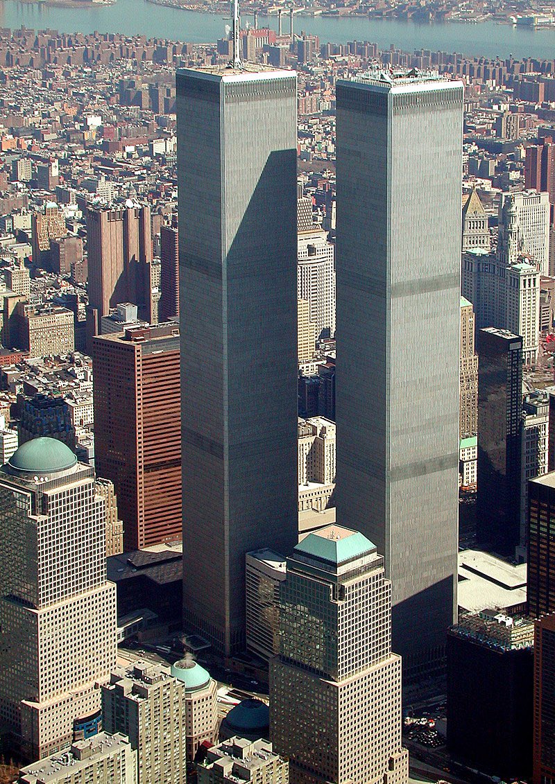 The World Trade Center, which had been purchased by realtor Larry Silverstein in 2001, underwent renovations in 2003. The mall was enlarged, and the exteriors of the iconic twin towers were powerwashed to remove 30 years worth of grime.