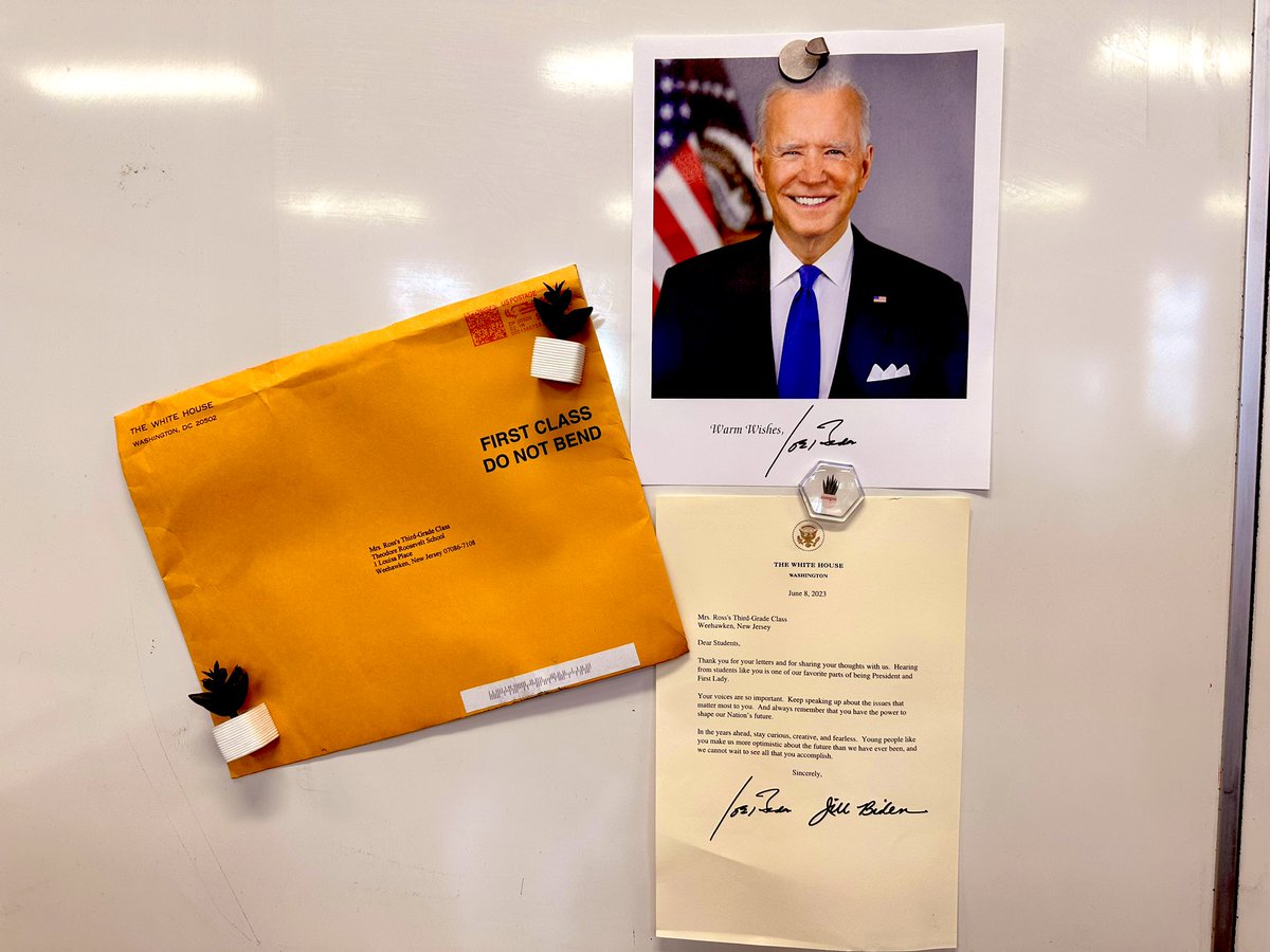 S_FarfanRoss's tweet photo. 📬🏛️ Our class received a letter from the White House! @JoeBiden and @FLOTUS thank you for making our last day of school so special and memorable 💌 Huge shoutout to my amazing class, and @MollyRBT wonderful mom for making this happen! 🎉🙌 #WhiteHouseLetter #ProudStudents https://t.co/YU87Mkxo3O