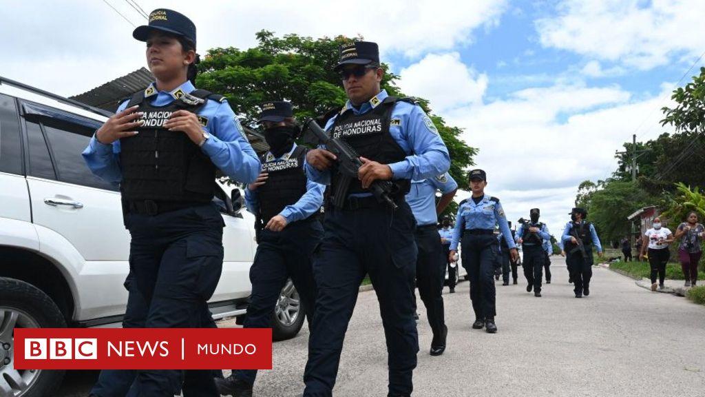 Honduras: mueren 41 reclusas "calcinadas y tiroteadas" dentro de una cárcel dlvr.it/SqzbD7