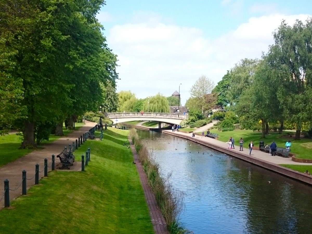 faydixondesign's tweet photo. I know it's been a while since I posted   here 
 #EnjoyStafford Victoria park, Stafford by fay dixon https://t.co/BDuQ4wtbRW