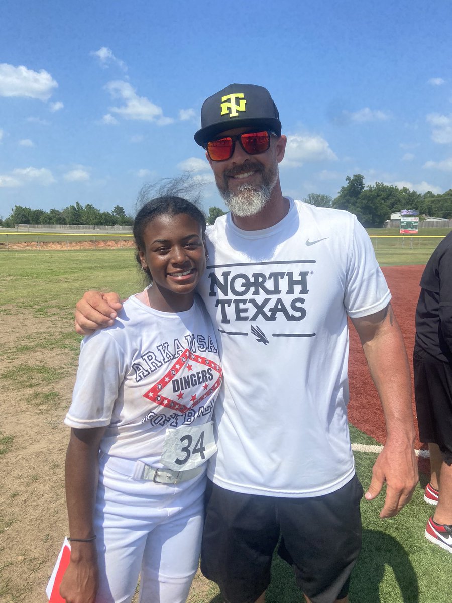 _trinityerianaa's tweet photo. Enjoyed reaching out and talking to college coaches at the Top Club National Pro Combine Camp!! https://t.co/zMqtToH64d