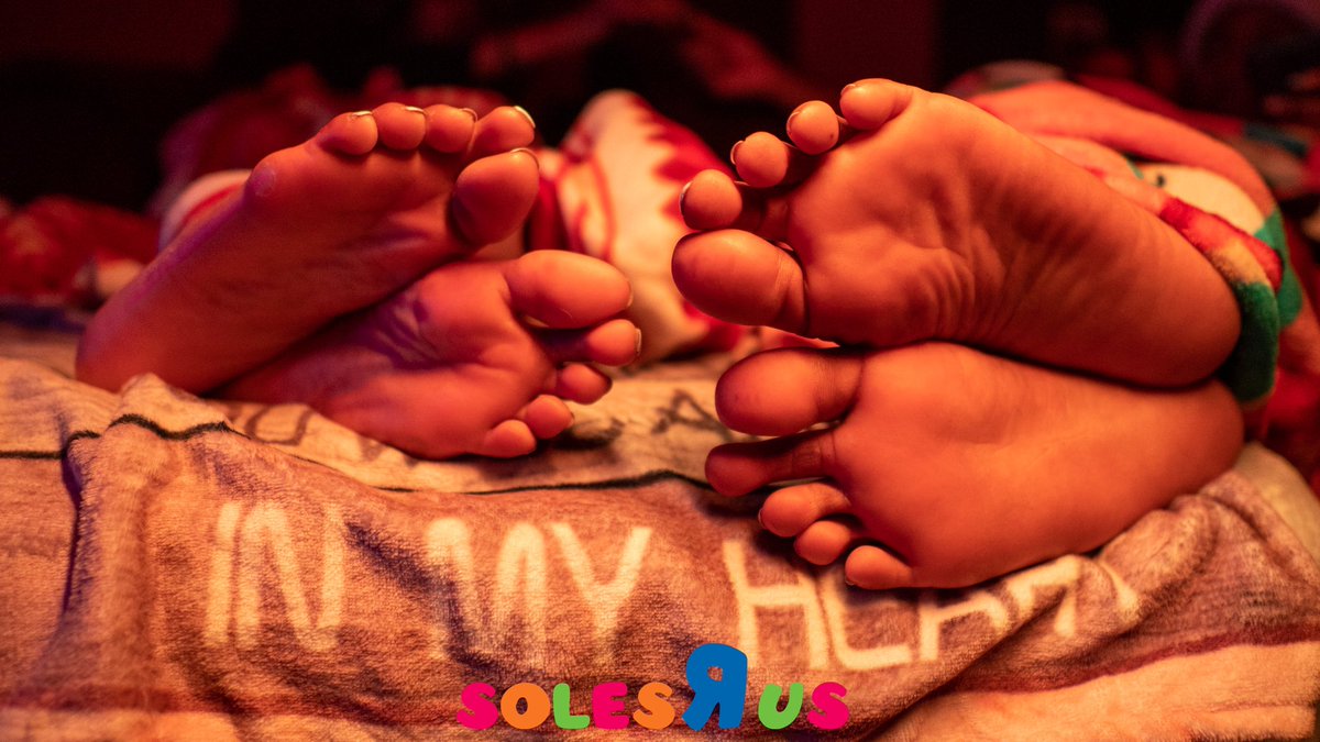Kashh_Fendi's tweet photo. I made my friend make foot content with me ☺️🤭 Who y’all think the most ticklish?

#Memphis #feetcontent #ebonysoles #feetfinder #fj #model #FOOTFETİSH #soles https://t.co/0k7wZQPW08
