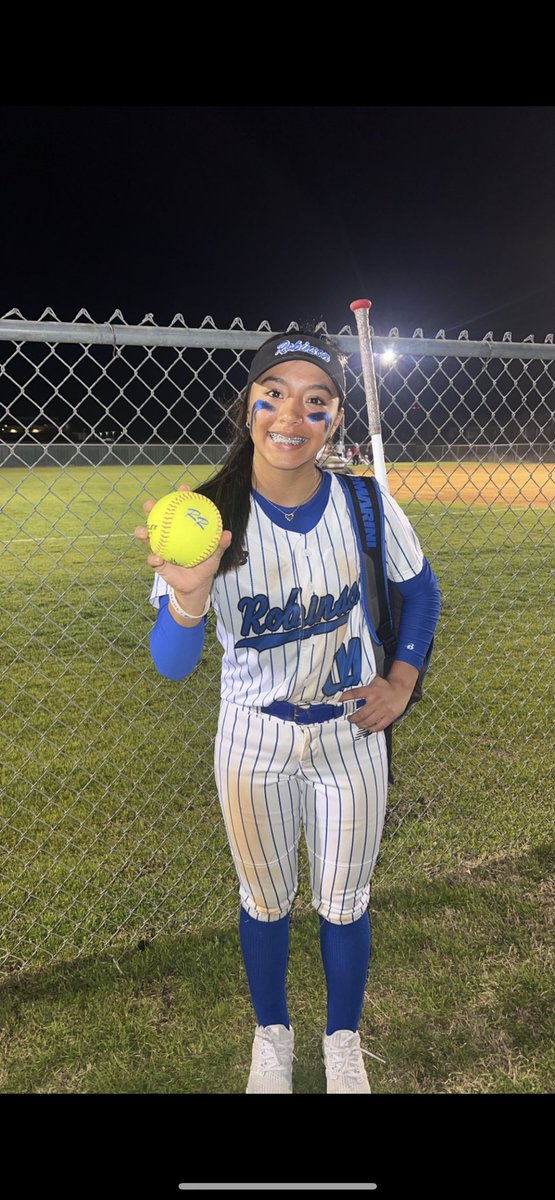 Lexi Rosillo tweet media