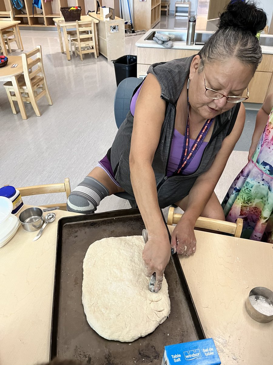 These <a href="/Connaughtcomets/">Ecole Connaught</a> Preks had so much fun learning how to make bannock.  They also enjoyed eating the bannock. #NationalIndigenousPeoplesDay