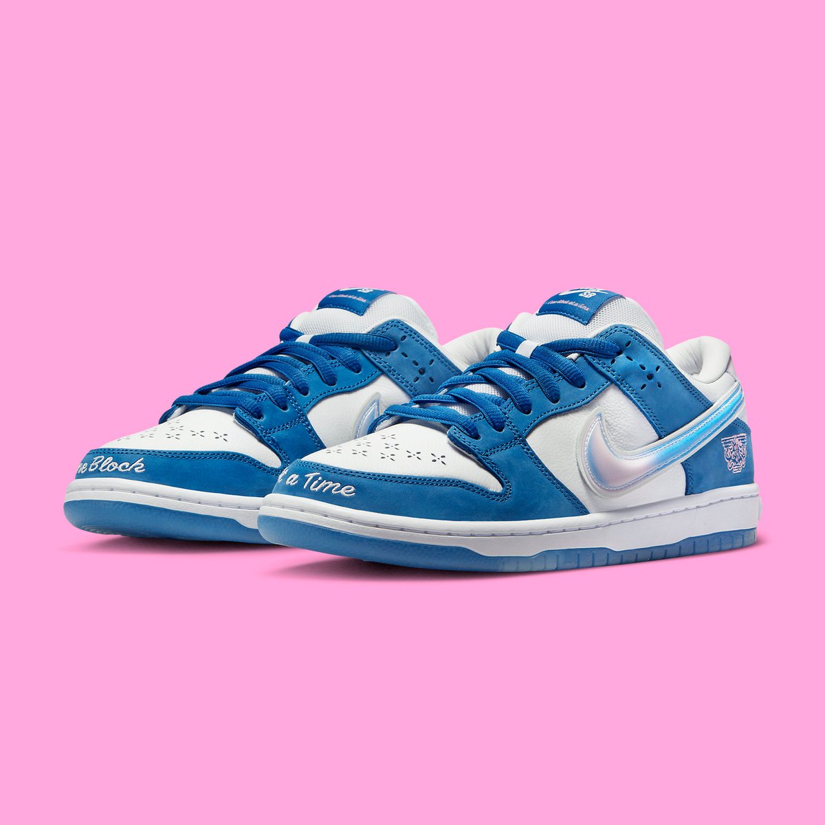 houseofheat's tweet photo. Born x Raised x Nike SB Dunk Low Drops July 21

SEE MORE: https://t.co/Mq4GMzUZM2 https://t.co/Oi0QqdcjIy