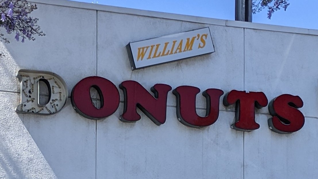 OmarNajam's tweet photo. *batman voice* you wanna onuts? let's https://t.co/xozdmJXELF
