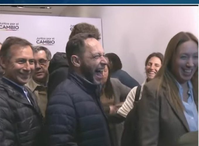 diegobranca's tweet photo. El goce.
Disfrutan este momento. https://t.co/31GxGVEo1r