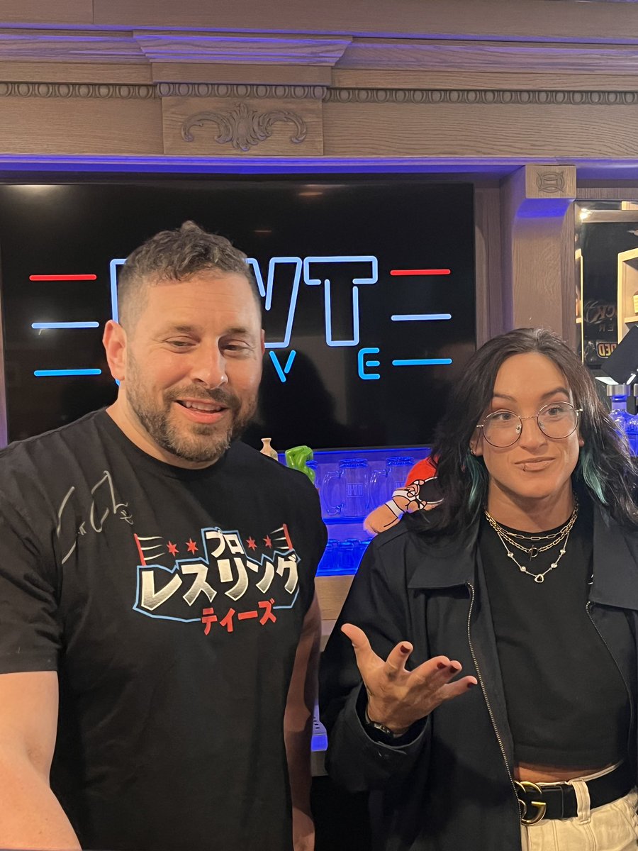 Our Mystery guest is none other than the TBS Champion Kris Statlander! Join us Live now on PWTLive.com She will be auctioning off some of her ring worn gear! @callmekrisstat @aew #aew #krisstatlander