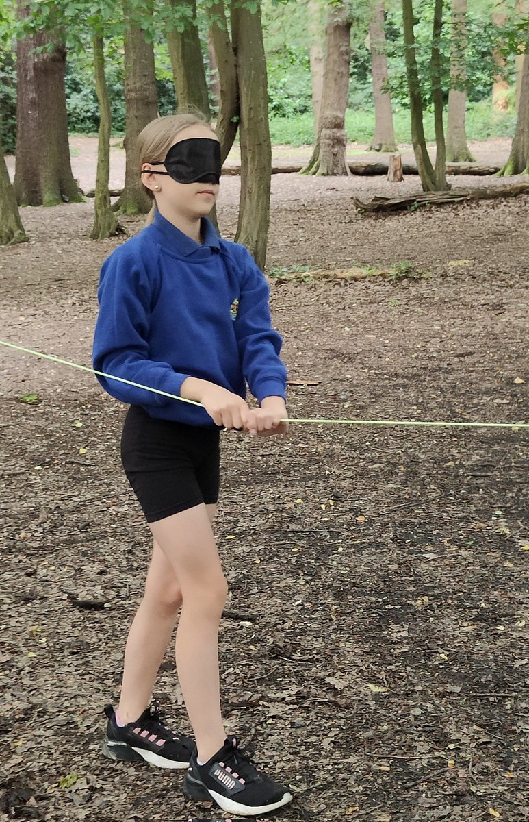 Tonight our Juniors girls had a great evening at the park... ✅ building Twig Rafts ✅ taking on a Night Line challenge ✅ playing on Adventure Playground... Lots of fun all round 😎 #BBadventure