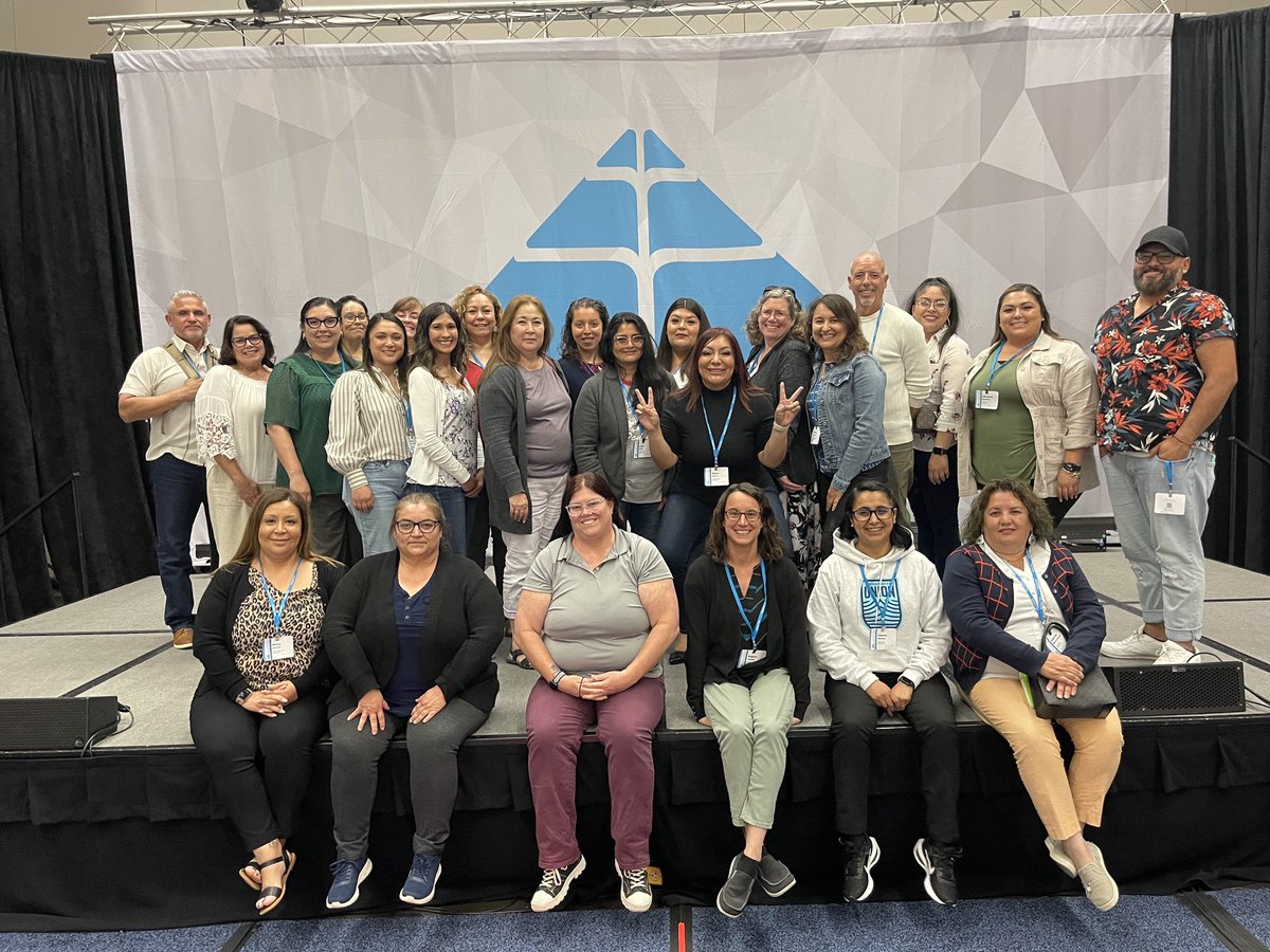 monymony92's tweet photo. 25 @AlisalUSD Educators @SolutionTree PLC institute learning how to strengthen our structure and shift our culture for the benefit of student learning! #alisalfuerte https://t.co/szeSZ4IM5H
