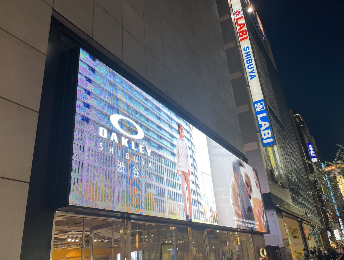 turn_pushdown's tweet photo. 明るめのレンズが仲間入り
これで暗いとこでも遊べるぞ
店長さんありがとうございました💁🏽♀️
#OAKLEY #RadarEV
#PRIZMTRAIL https://t.co/7XmR5Q4gY7