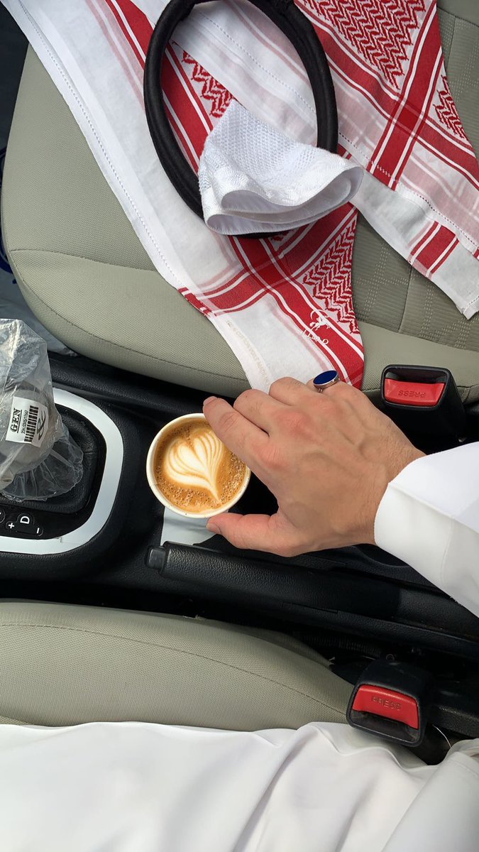 _8ATJ's tweet photo. الا ليّت ذا البال سالي ونساي . https://t.co/Bkidm6DKjY
