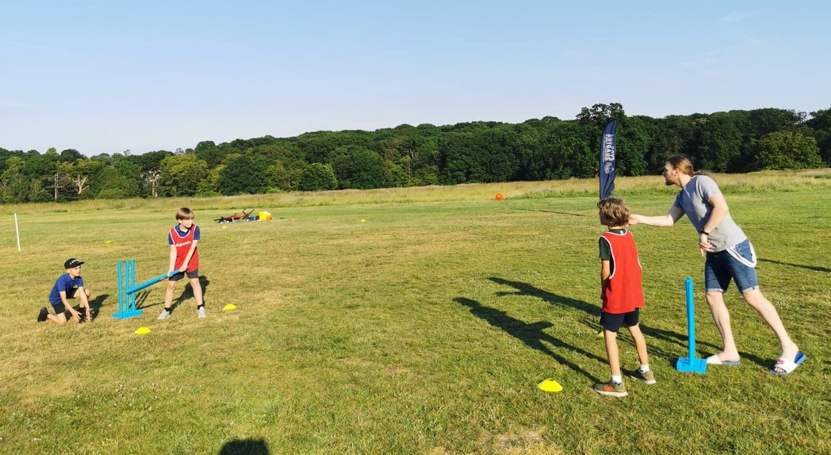 Last Thursday our Juniors had a great night at the park, playing football ⚽ quick cricket 🏏 and Run outs 🏃‍♂️ #BBadventure