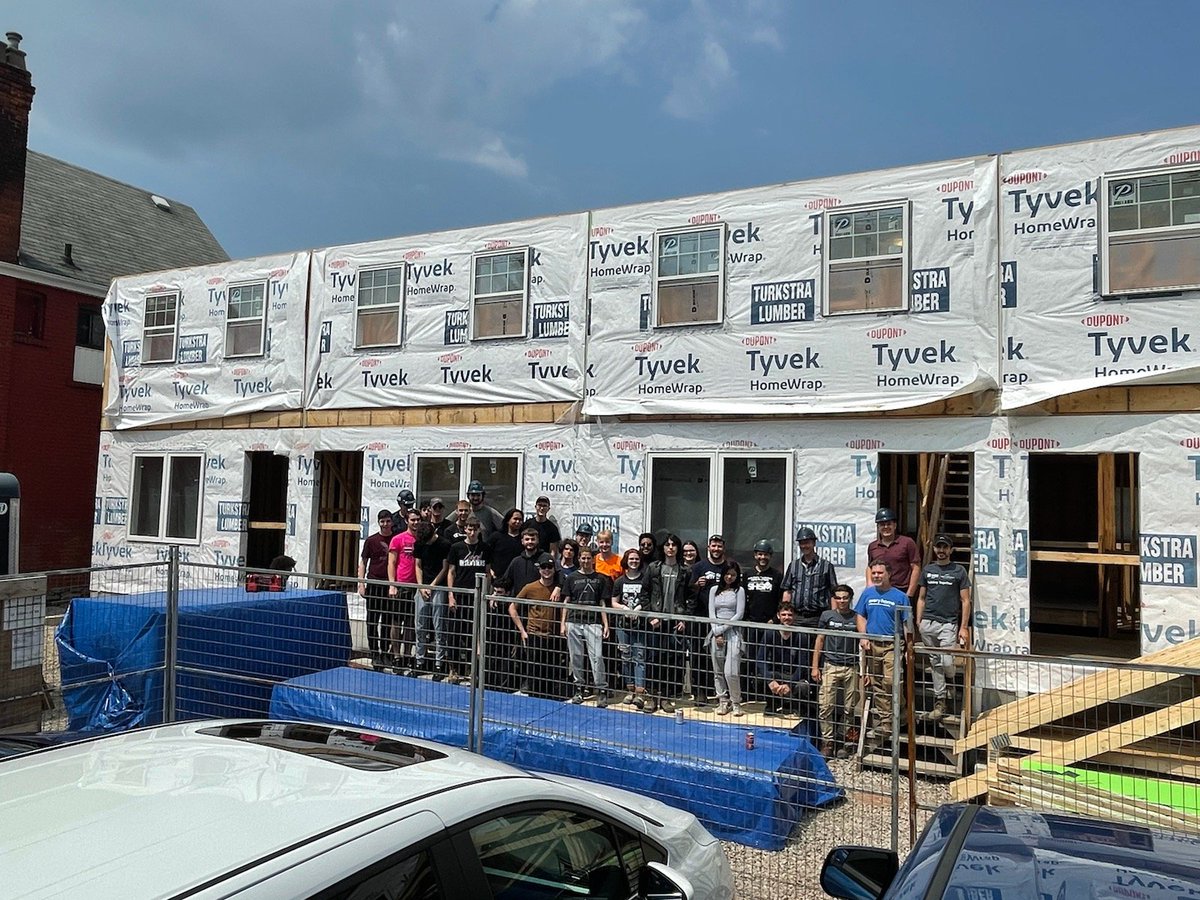 OYAPHWCDSB1's tweet photo. Congrats to this year's Home Building students (and Mr Bozzo) for their accomplishments and contributions to our community at Habitat for Humanity @HabitatHamilton #oyap #oyaphwcdsb #coopisworking  @HWCDSB @HWCDSBmyPath @OyapPajo @DeanDiFrancesco https://t.co/XWvFy5Zsbf