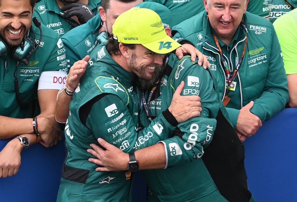 MARK SUTTON tweet media