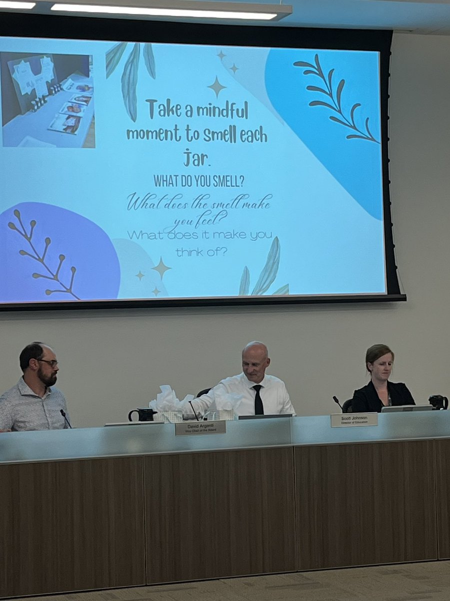 Laura Callaghan tweet media