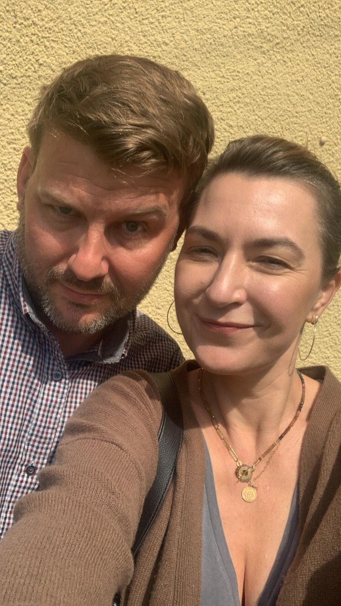 RadioNowySwiat's tweet photo. Zrobić podcast? Zawalczyć o 3 miliony dotacji od min. @CzarnekP? Odpowiedź dostępna już w zakładce #PodcastExtra. #KatarzynaKasia i @KlaudiuszSlezak zapraszają na kolejny odcinek #PoszukiwaczePolitycznegoZłota. Zostań Patronem radia. @RadioNowySwiat #PioniPoziom @Patronite_PL https://t.co/taVErMLlQi