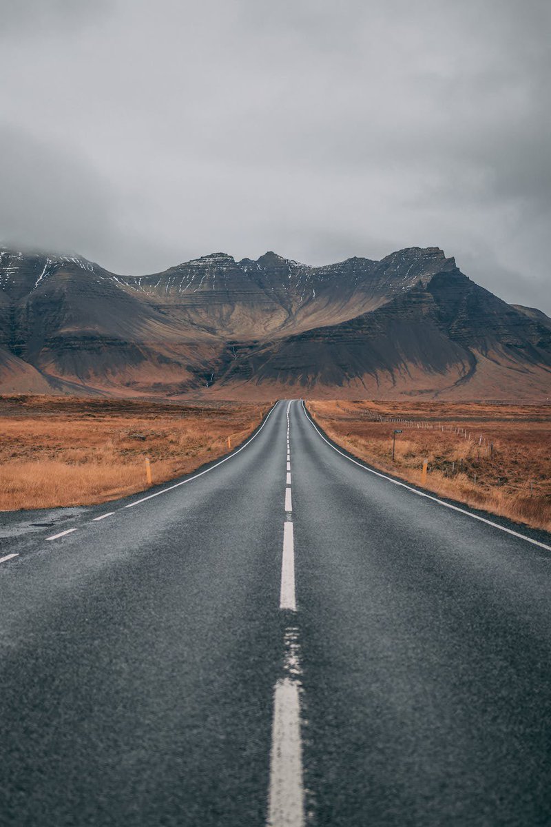 To create the future you deserve, let go of the past. 

Reset your thinking. 

Instead of dwelling on the past, shift your focus forward. 

Your future lies ahead, like an open road.