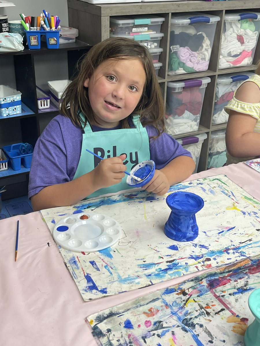 RossvilleAcad's tweet photo. RCAβs young artists continue to create this week at Paint Palooza and Mixed Media Art camp! ποΈπΌοΈ #RiseoftheWolves #ThisIsRTown #PackPride #RCALearns #RCASummerCamp https://t.co/Yoczapl246
